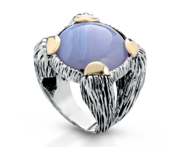 Anello con Calcedonio collezione "Diva"