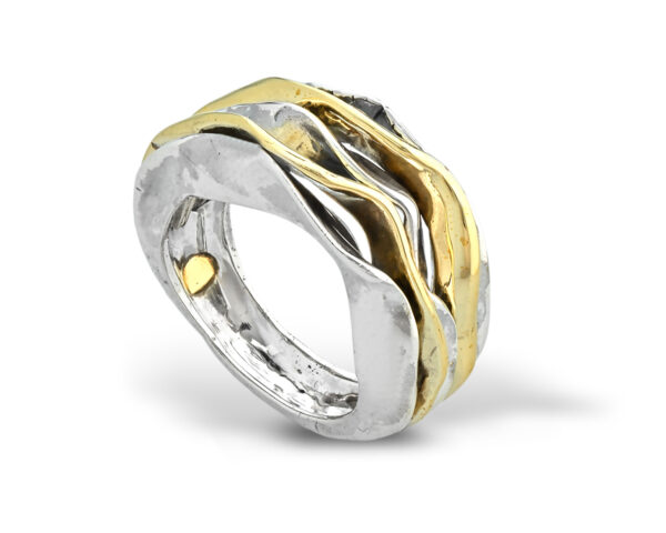 Anello piccolo collezione "Onde"