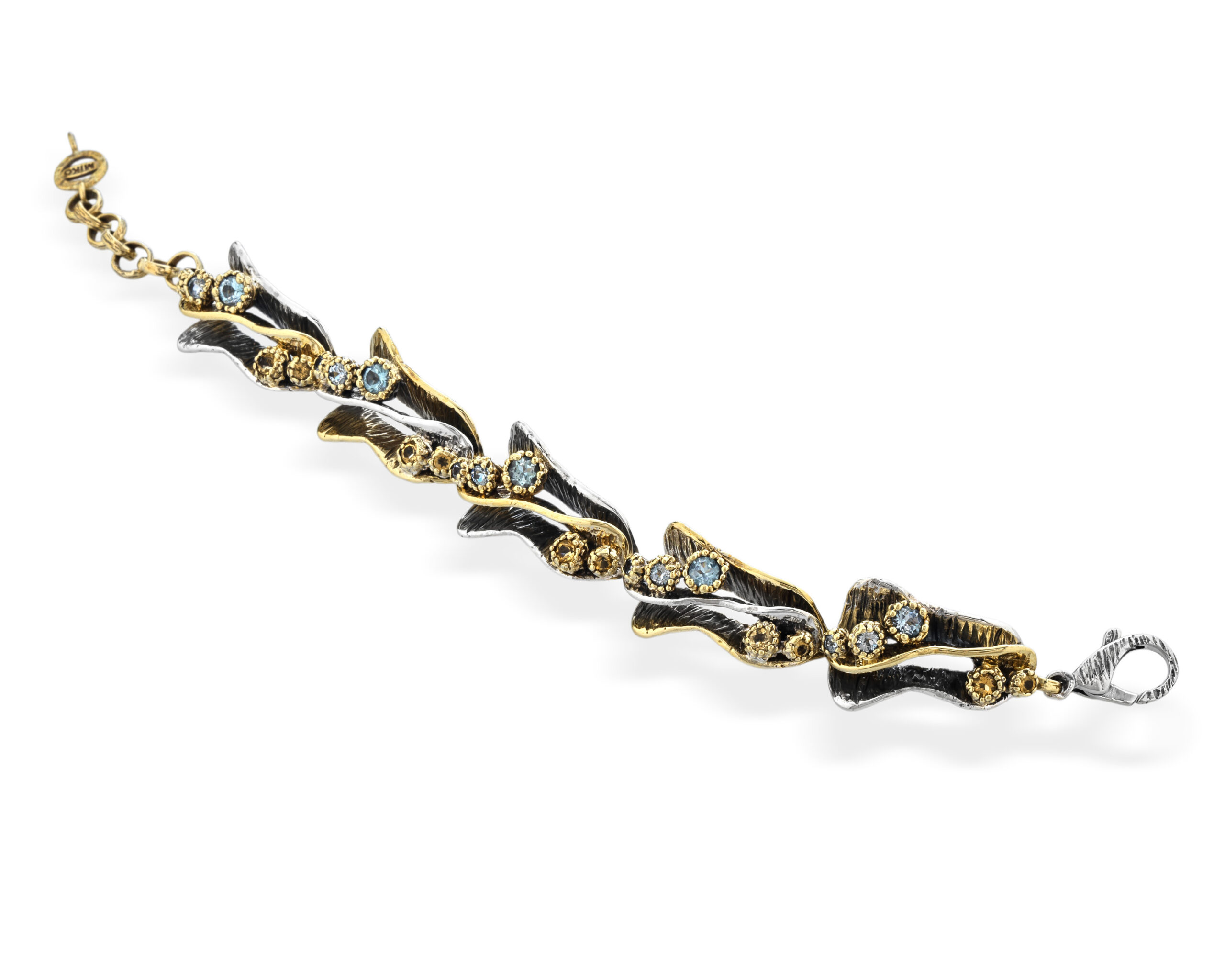B136 €349